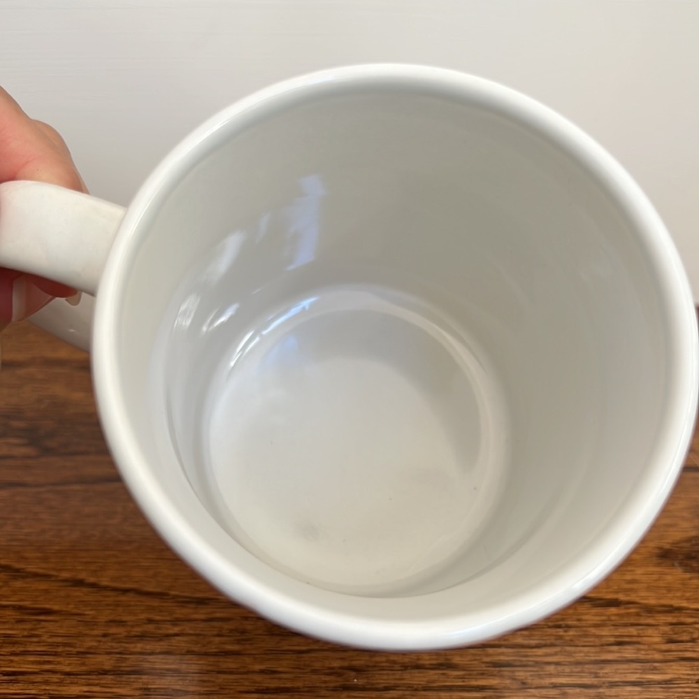 “L” initial monogram mug - Picture 3 of 3